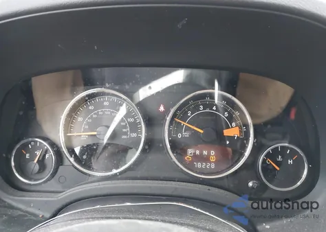 2014 Jeep Compass Latitude z USA, uszkodzony, nr VIN 1C4NJDEB9ED845966